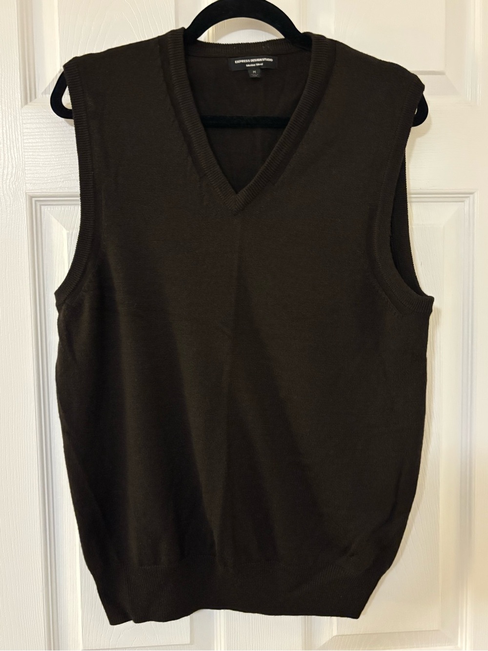 Express Design Studio Merino Wool Sweater Vest | Brown V‑Neck
